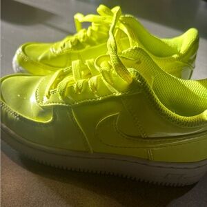 Kids nikes  12 c